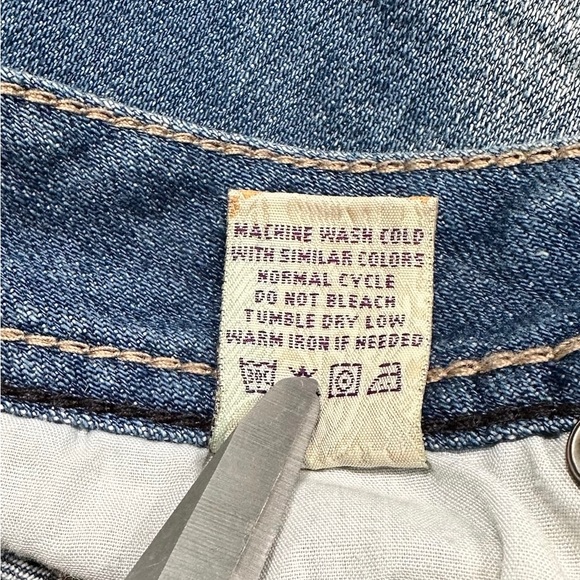 American Rag Cie Mid Length Frayed Hem Jean Shorts Size 7 #0777 - Picture 5 of 8